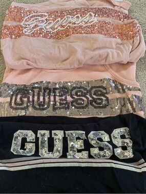 3 GUESS Womens sequin Logo Top in Light Pink and black